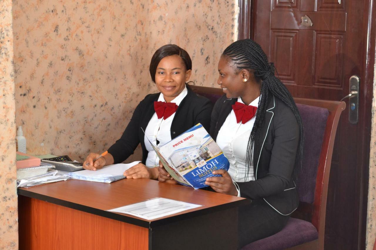 Limoh Suites Benin City Exterior photo