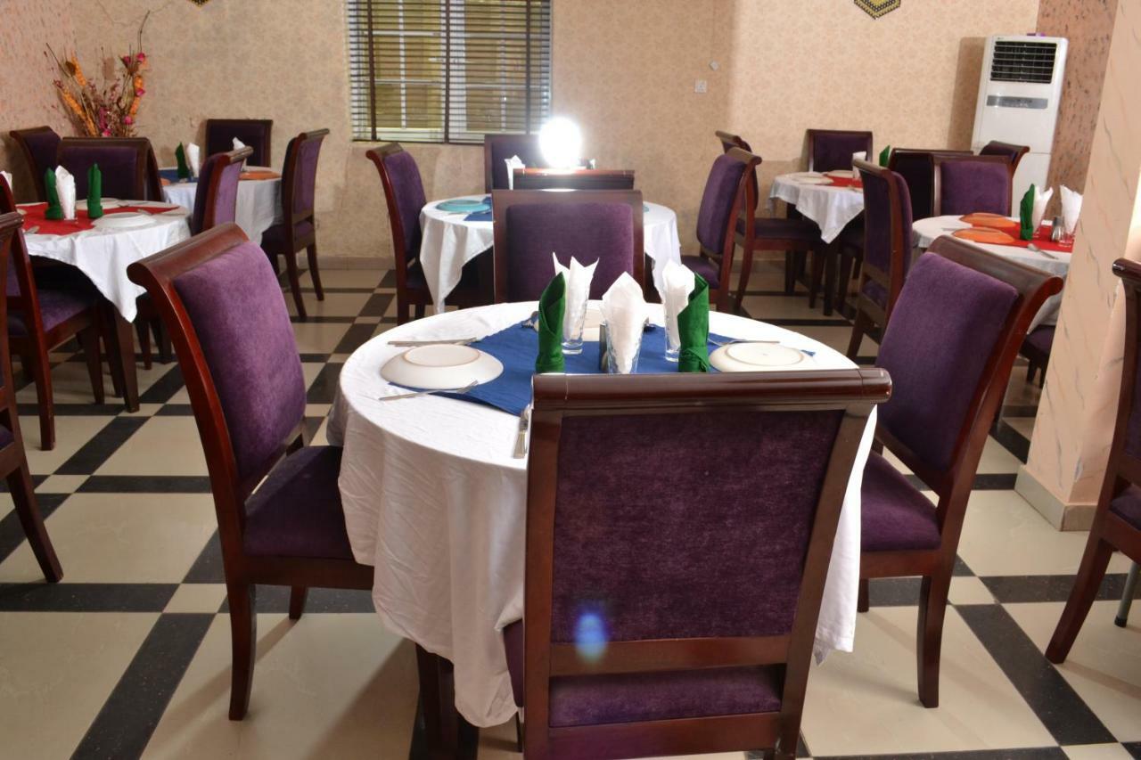 Limoh Suites Benin City Exterior photo