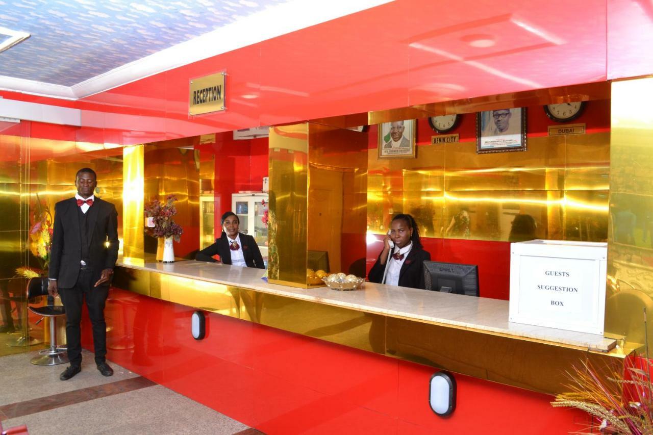 Limoh Suites Benin City Exterior photo